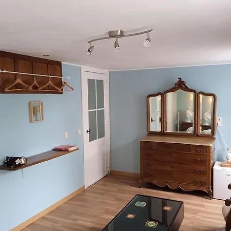 Bed & Breakfast Feel At In Warre, Durbuy