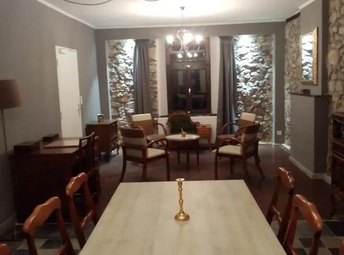 Feel At In Warre, Bed & Breakfast 2*