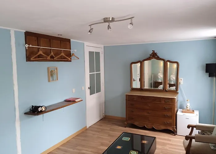 Bed & Breakfast Feel At In Warre, Durbuy